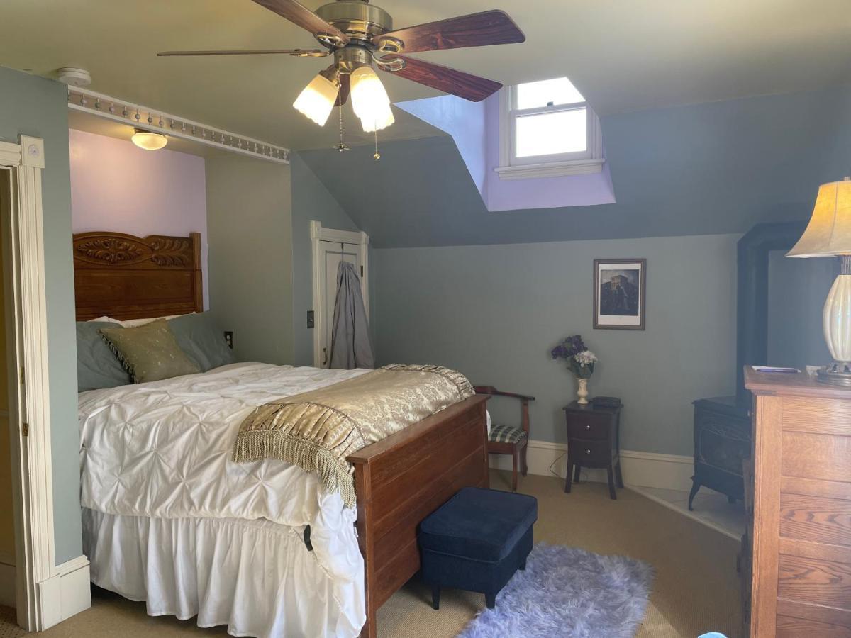 Rose Street Bed & Breakfast จอร์จทาวน์ ภายนอก รูปภาพ